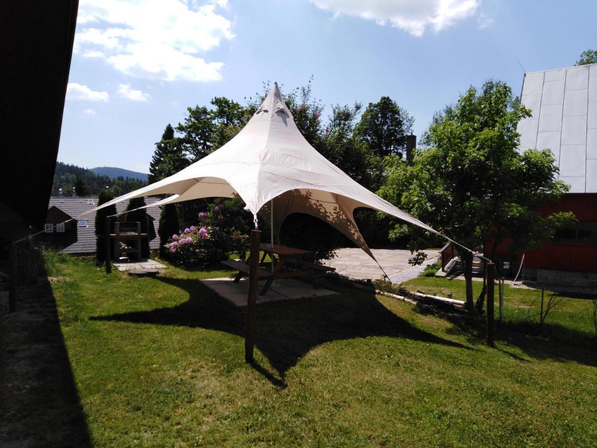 Sirovka Villa Horní Polubný Eksteriør billede